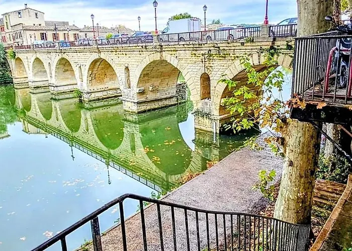 بيت للعطل Maison Blanche